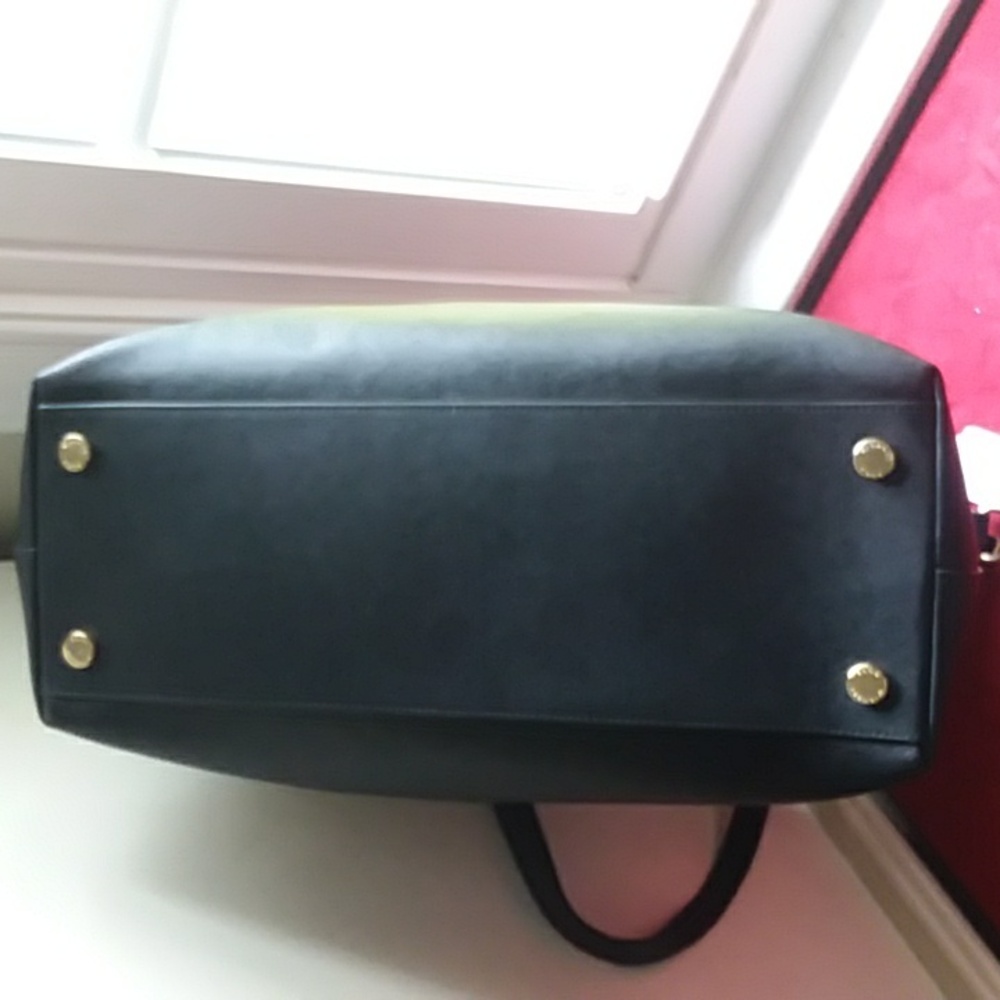 Michael Kors Black Large Leather Shoulder Bag ❤Very Good Condition - Picture 8 of 13